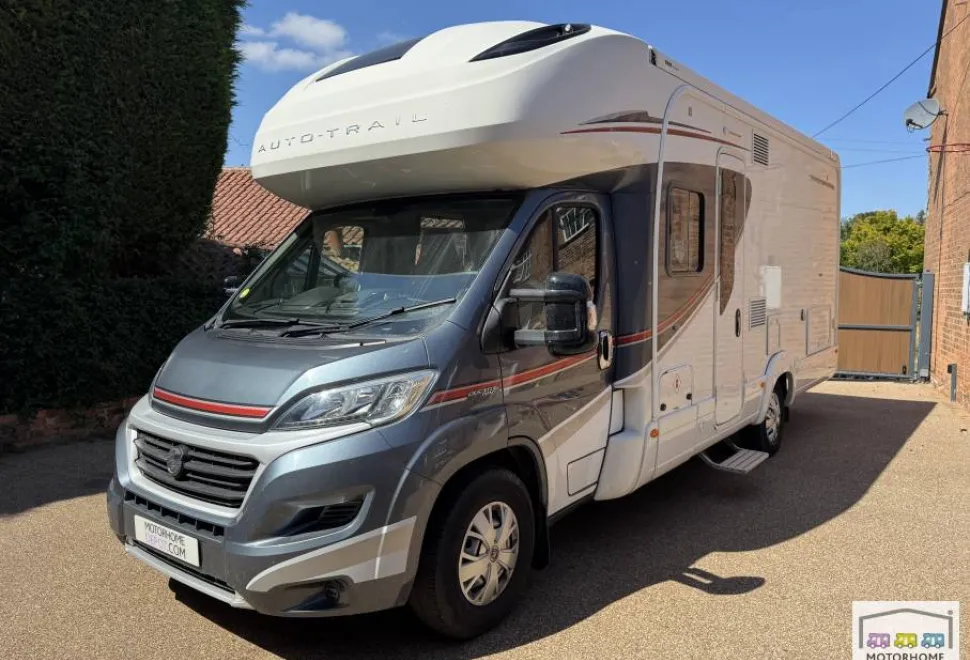 Auto-Trail Tracker EB 2016