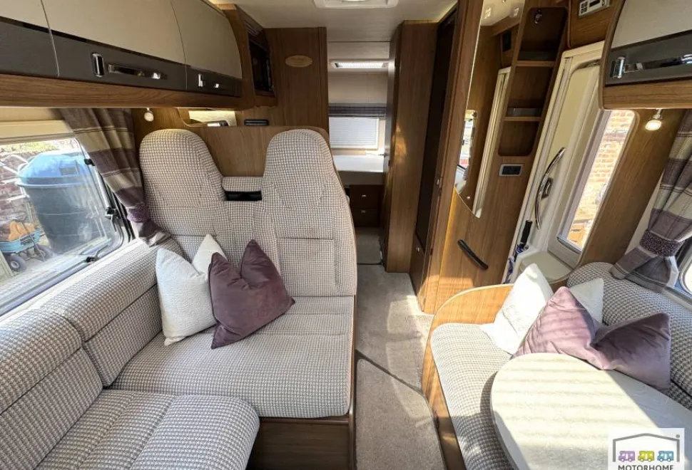 Auto-Trail Tracker EB 2016