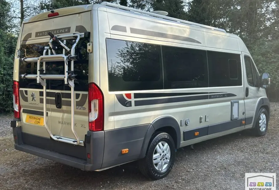 Auto-Sleepers Warwick XL 2015