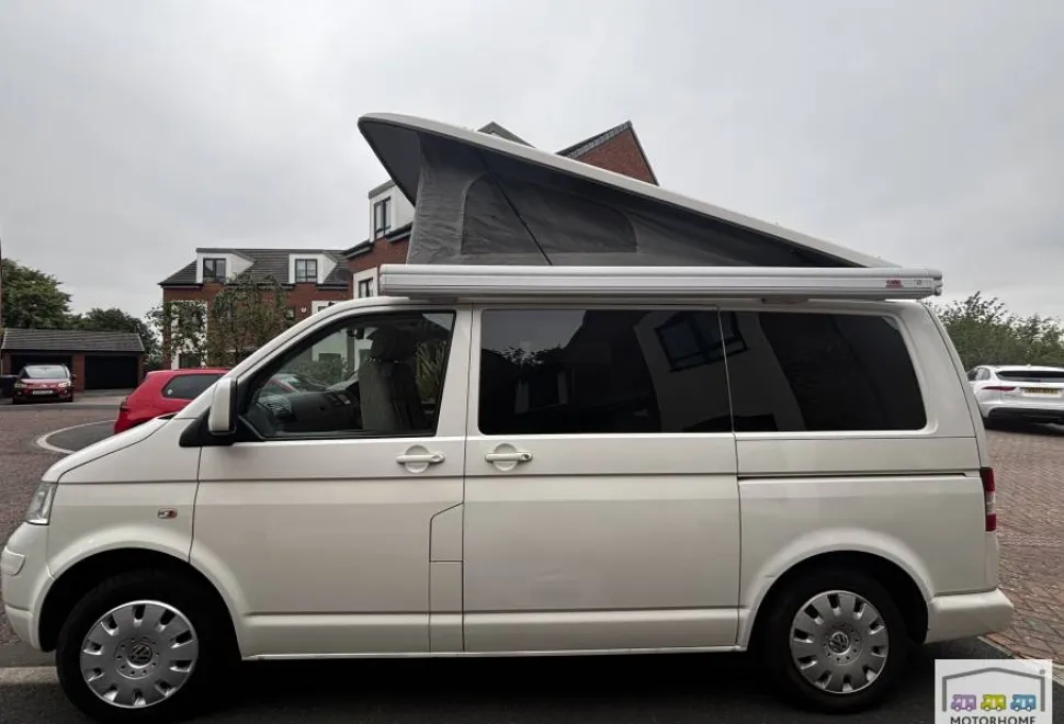 Volkswagen T5  2009