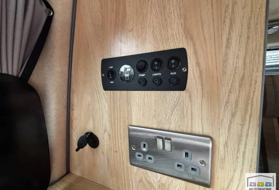 Volkswagen T5  2009