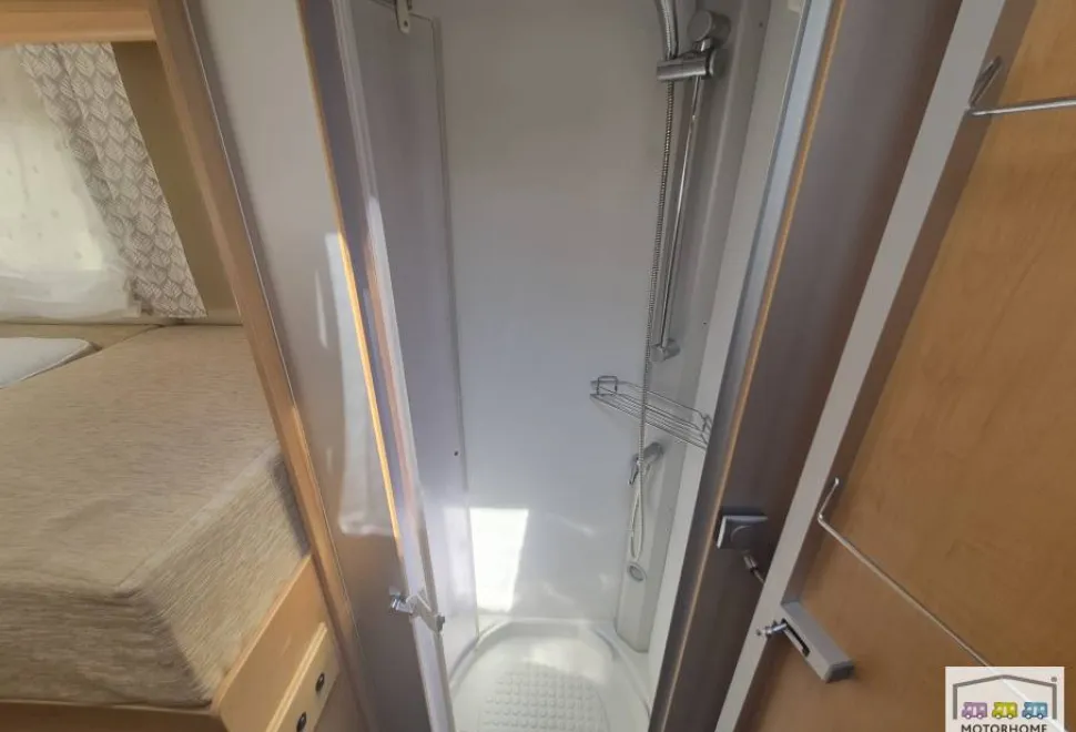Frankia Luxury Class  i800 2004