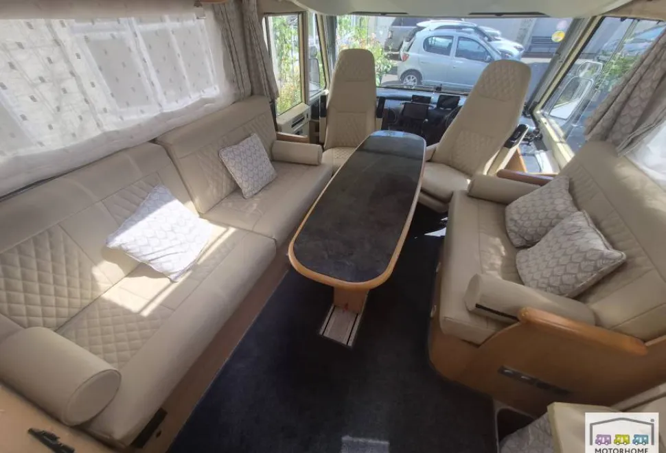 Frankia Luxury Class  i800 2004