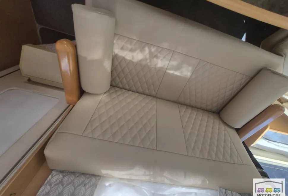 Frankia Luxury Class  i800 2004