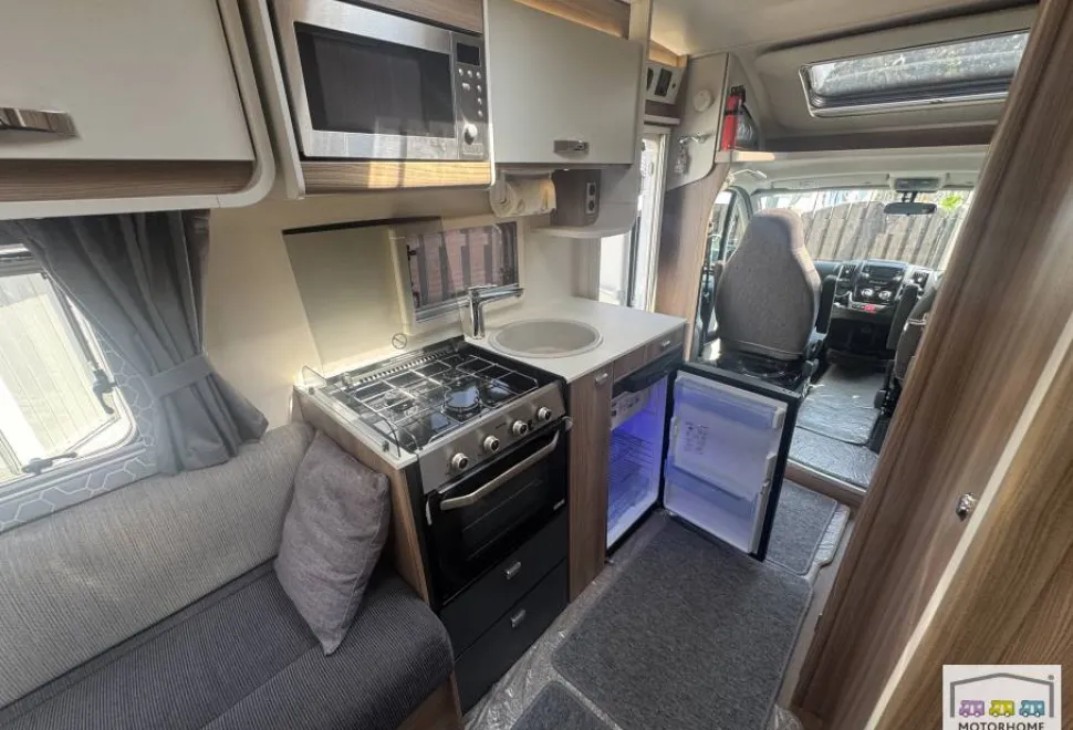 Swift Escape 622 2017