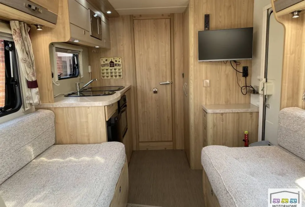 Elddis Prestige  2016