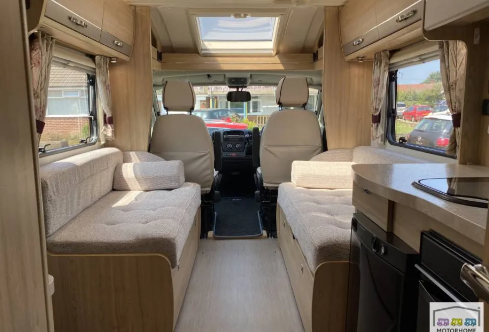 Elddis Prestige  2016