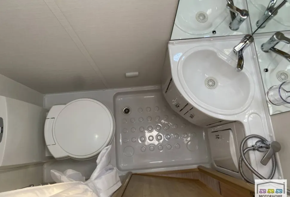 Elddis Prestige  2016