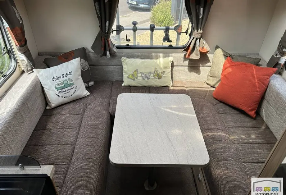 Swift Escape 644 2014