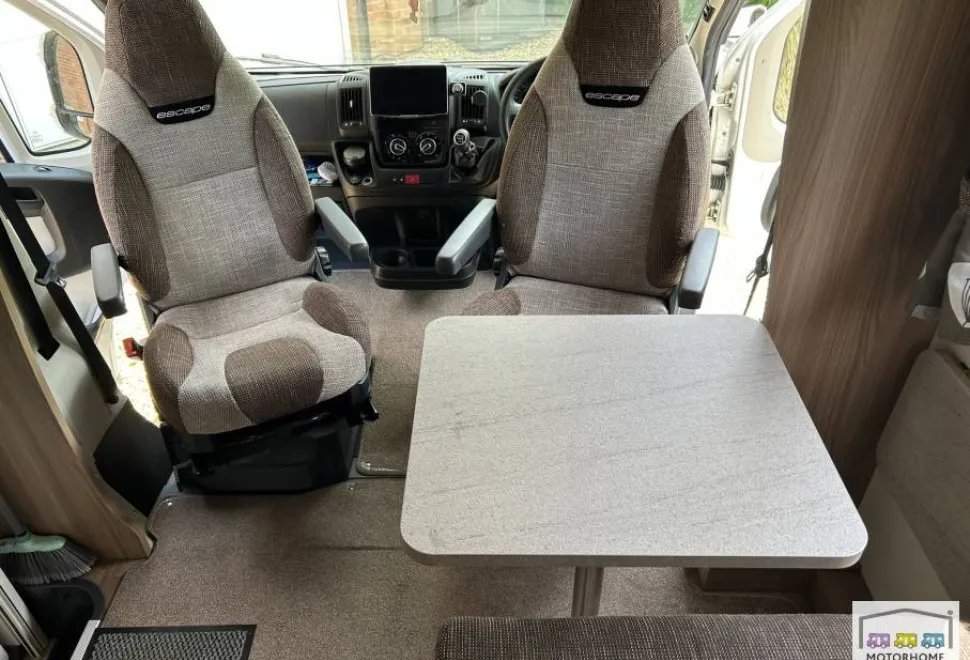 Swift Escape 644 2014