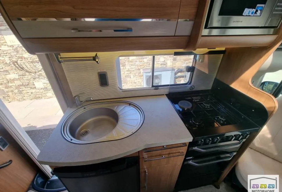 Auto-Trail Apache 700 2015
