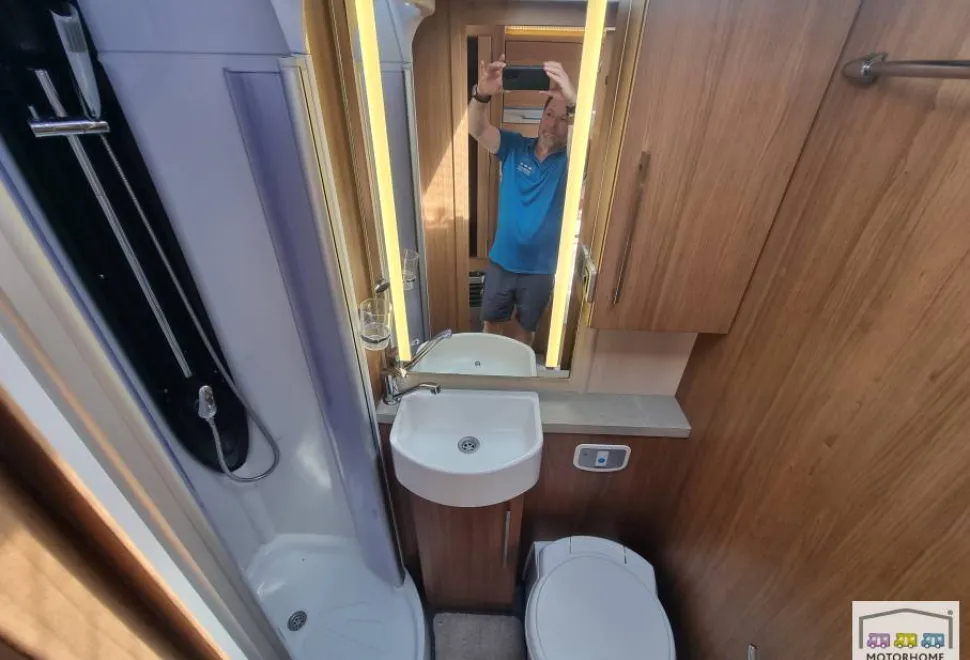 Auto-Trail Apache 700 2015