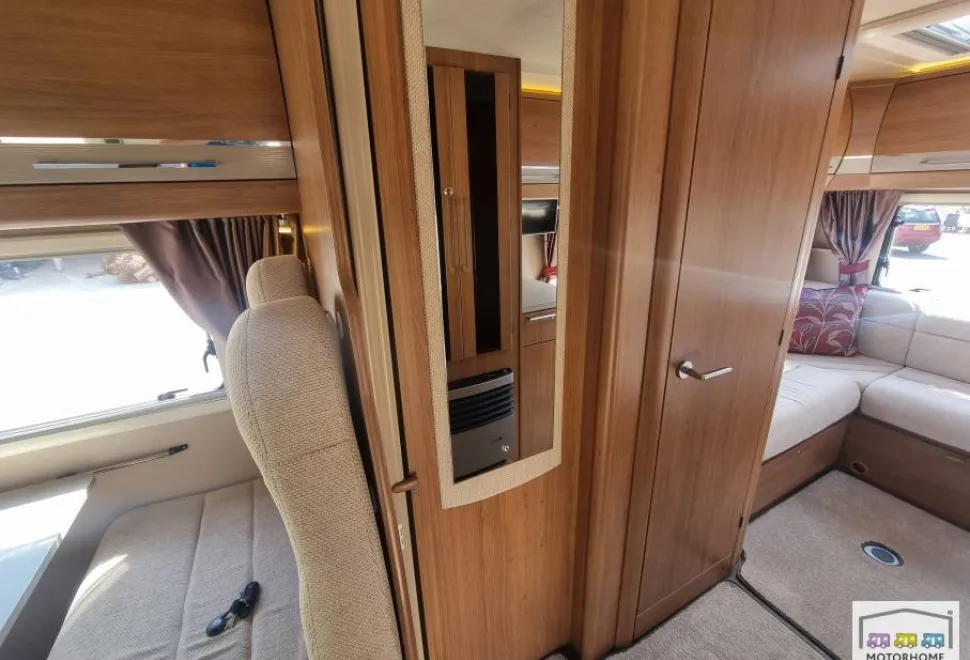 Auto-Trail Apache 700 2015