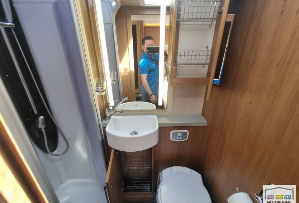 Auto-Trail Apache 700 2015