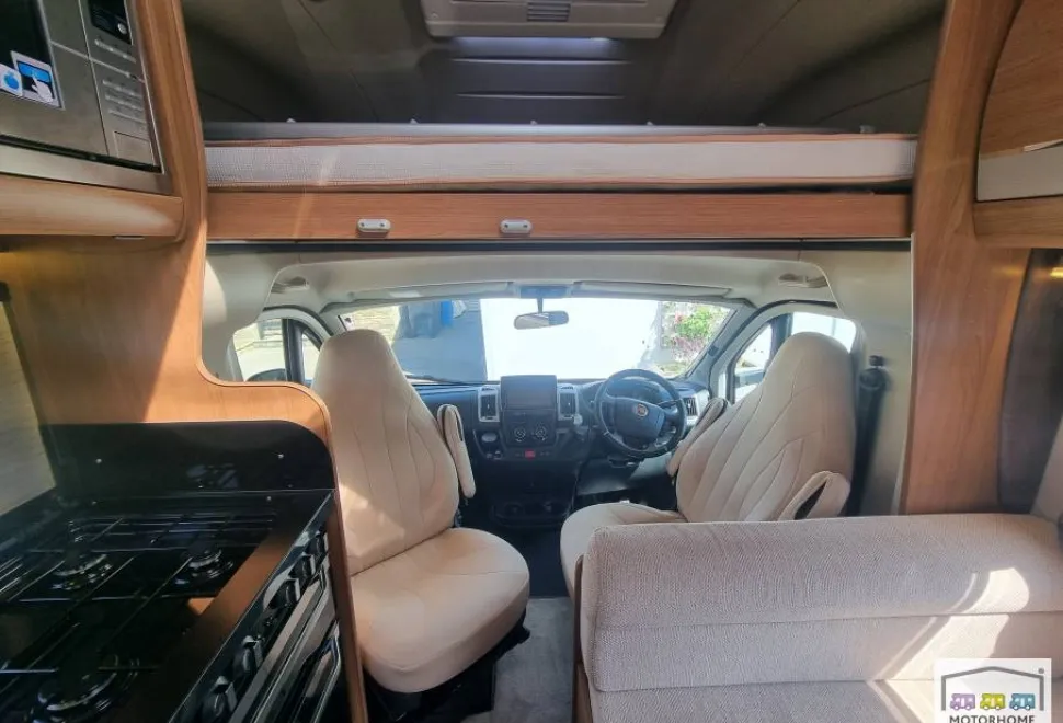 Auto-Trail Apache 700 2015