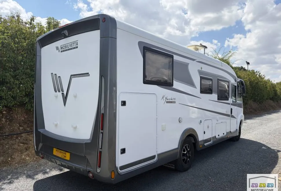 Mobilvetta K-Yacht  Tekno Line 85 2019