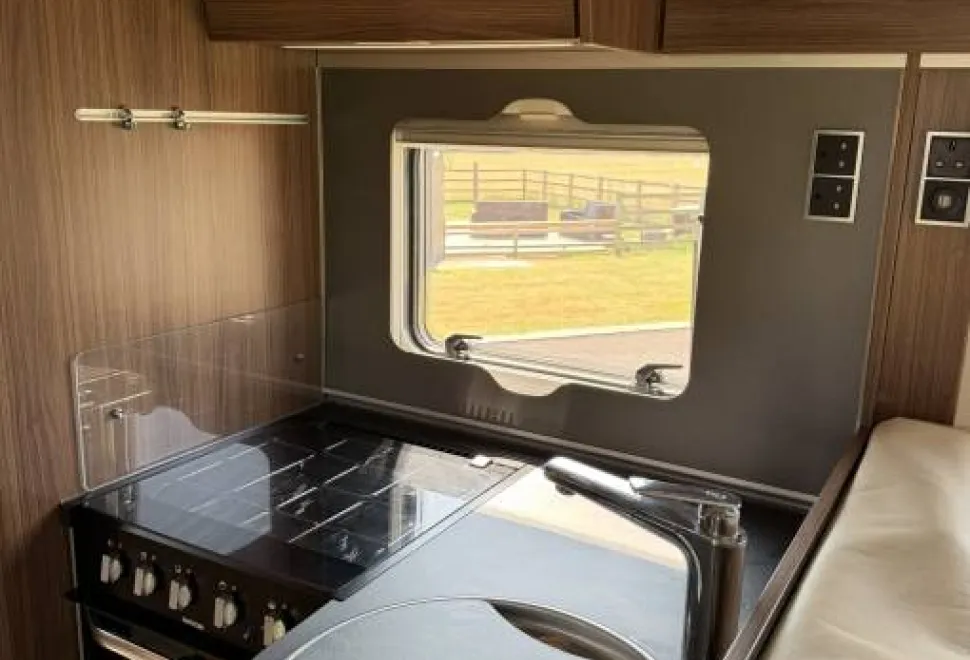 Hymer B690  2020