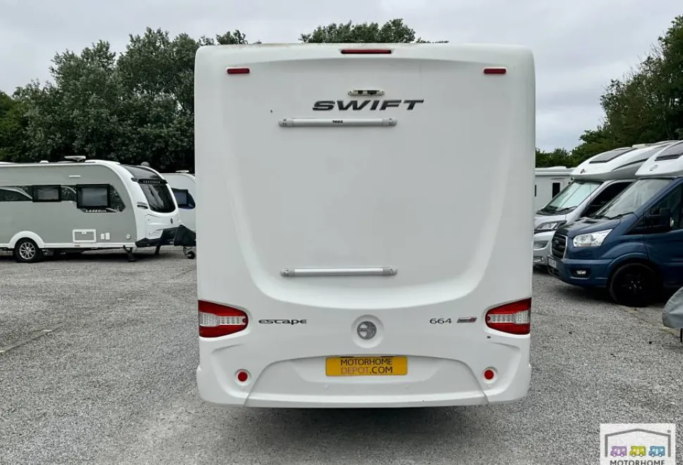 Swift Escape 664 2020