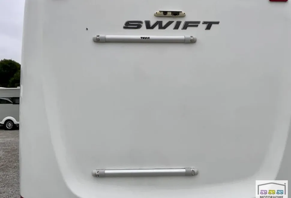 Swift Escape 664 2020