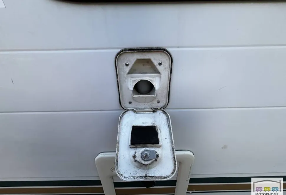 Elddis Firestorm 120 2006