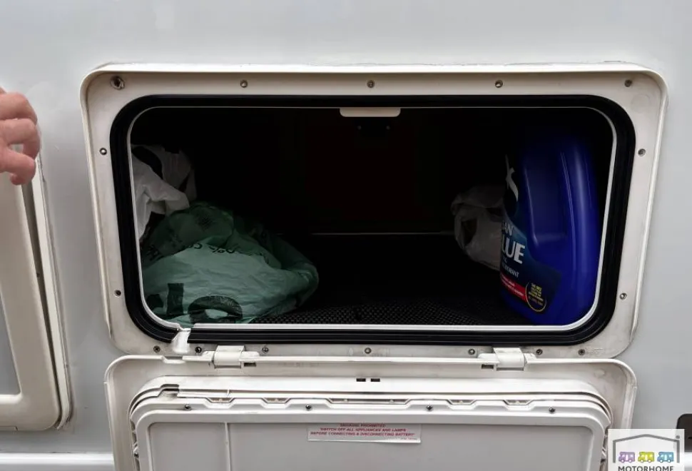 Elddis Autoquest  130 2013