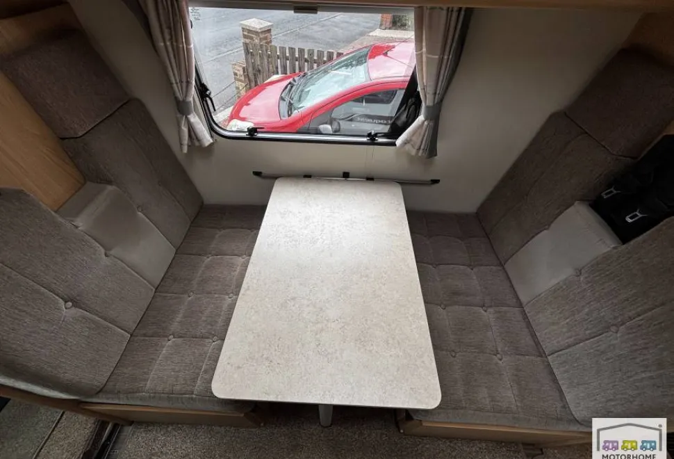 Elddis Autoquest  130 2013