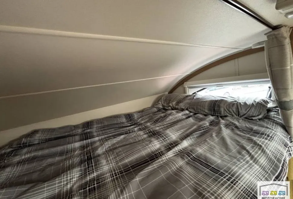 Elddis Autoquest  130 2013