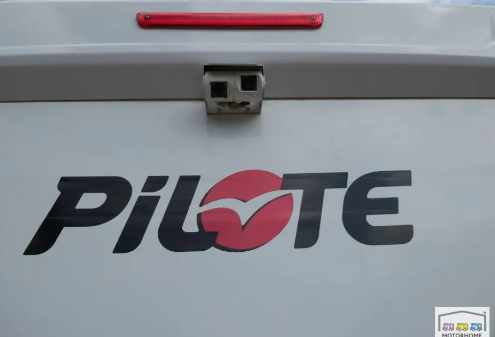 Pilote Essentiel P700 2016
