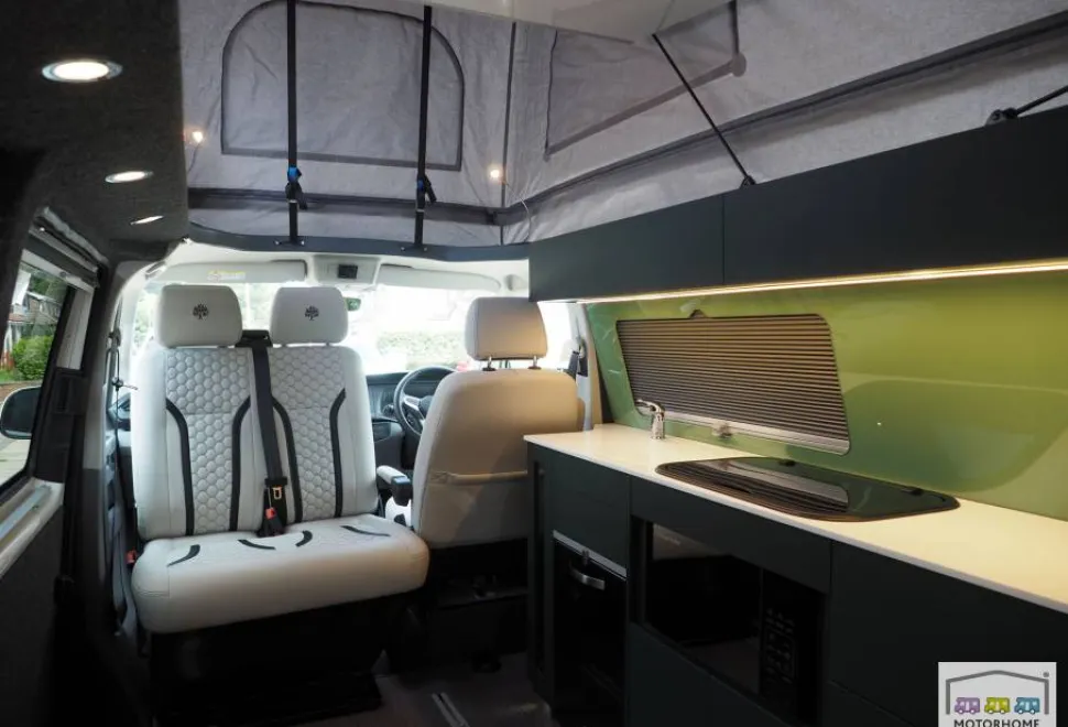 Volkswagen T28 Highline 2024