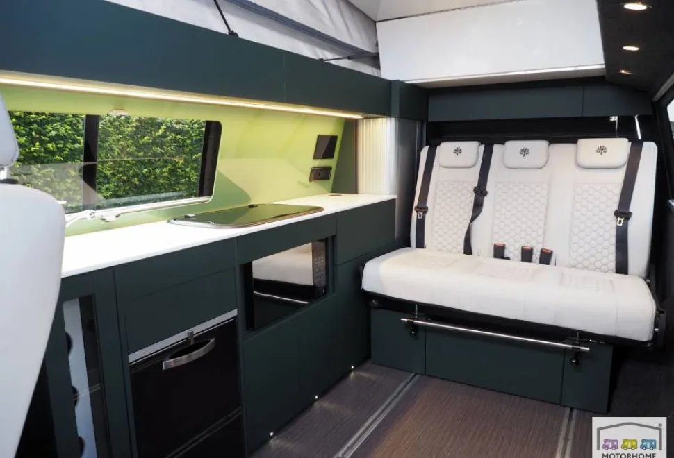 Volkswagen T28 Highline 2024