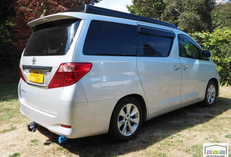 Toyota Alphard  Camper Van 2010
