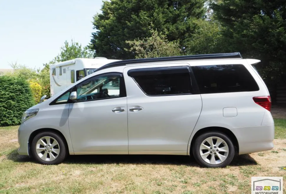 Toyota Alphard  Camper Van 2010