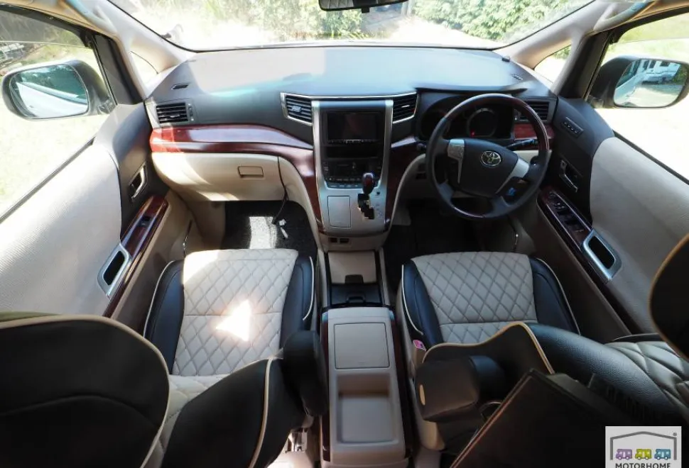 Toyota Alphard  Camper Van 2010