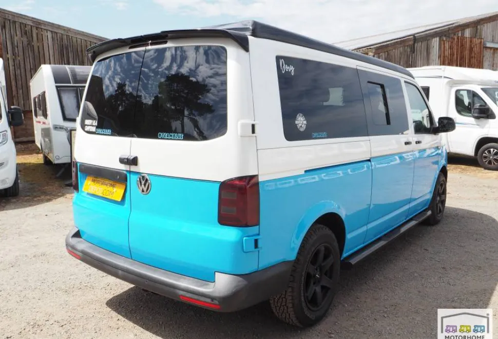 Volkswagen Transporter LWB 2017