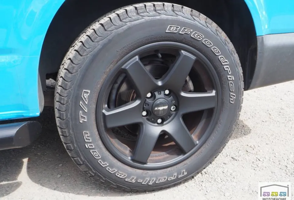 Volkswagen Transporter LWB 2017