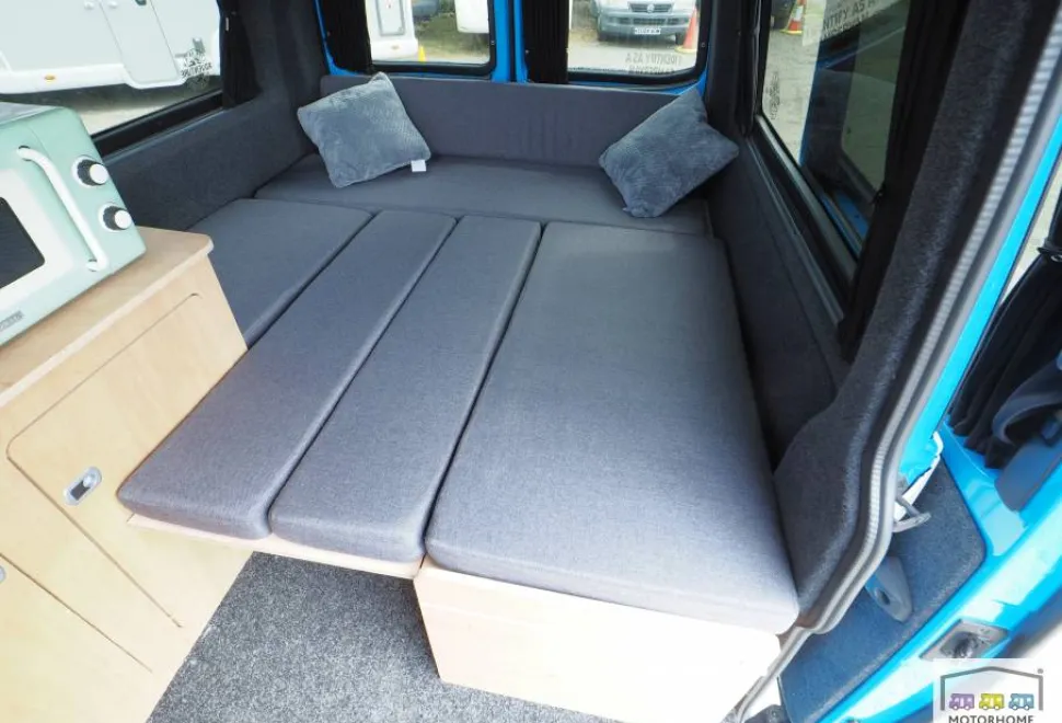 Volkswagen Transporter LWB 2017