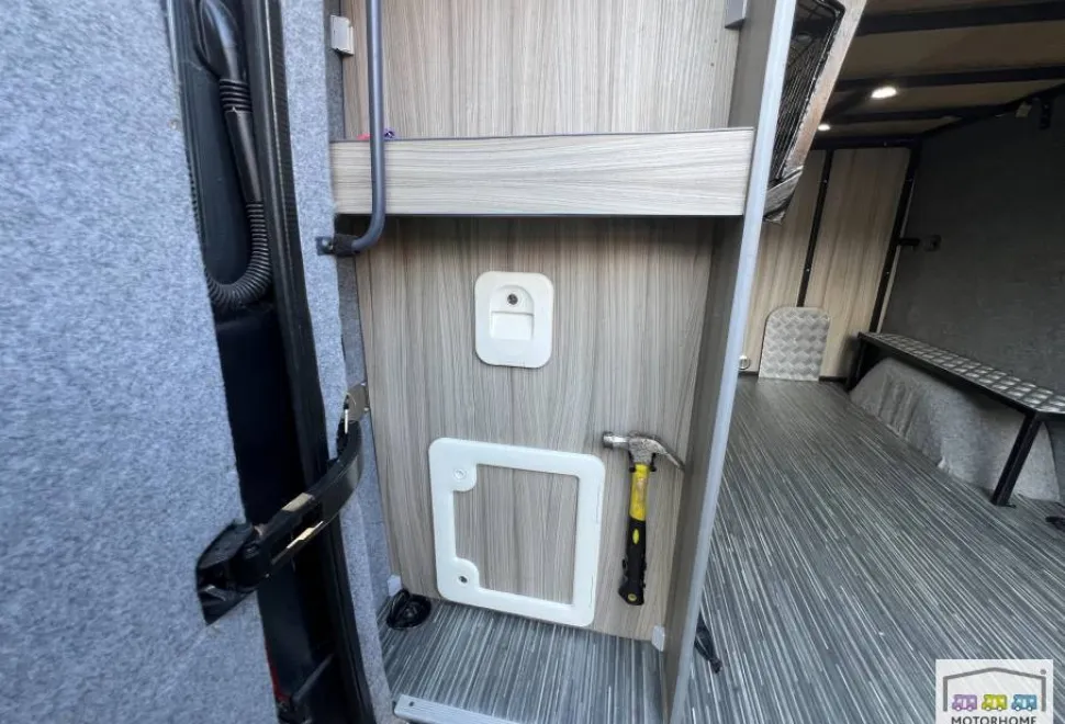 Volkswagen Crafter  2014
