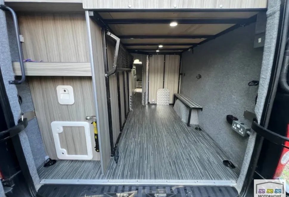 Volkswagen Crafter  2014