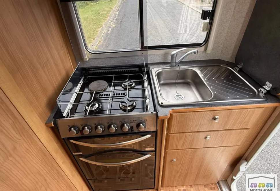 Autocruise Pioneer Tasman 2007