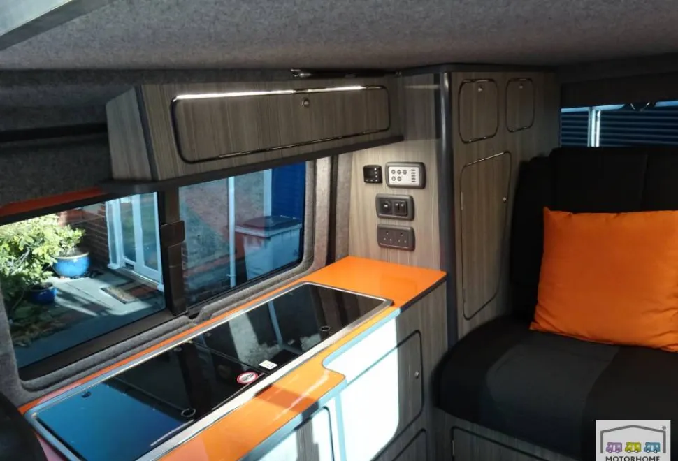 Volkswagen T6 Transporter   2017