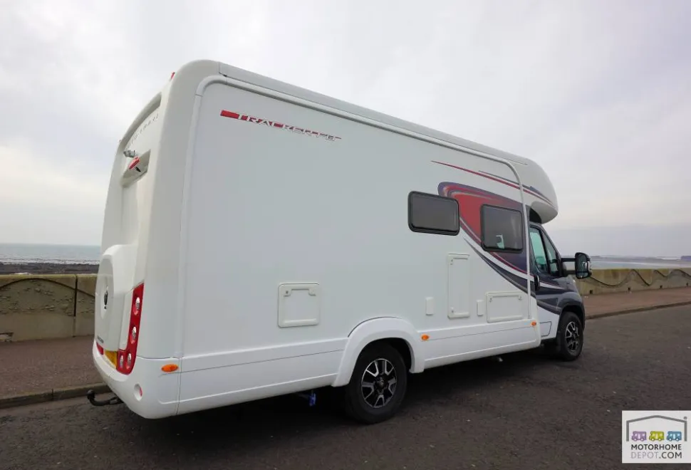 Auto-Trail Tracker FB 2019