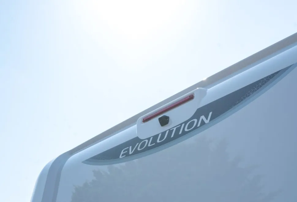Elddis Evolution 105 140BHP 2026