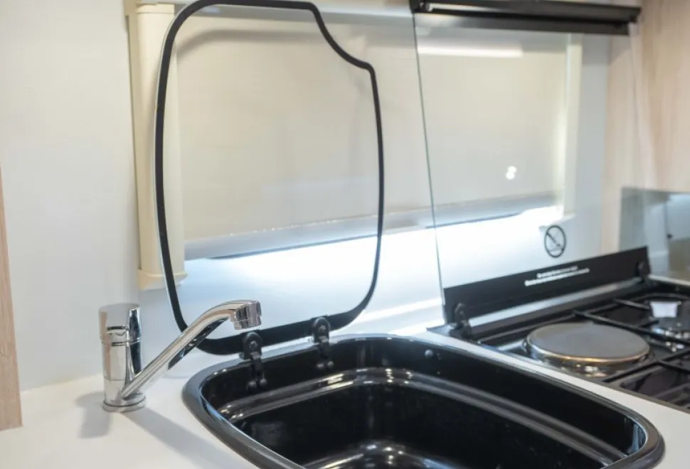 Elddis Evolution 185 60th Edition 140BHP 2025