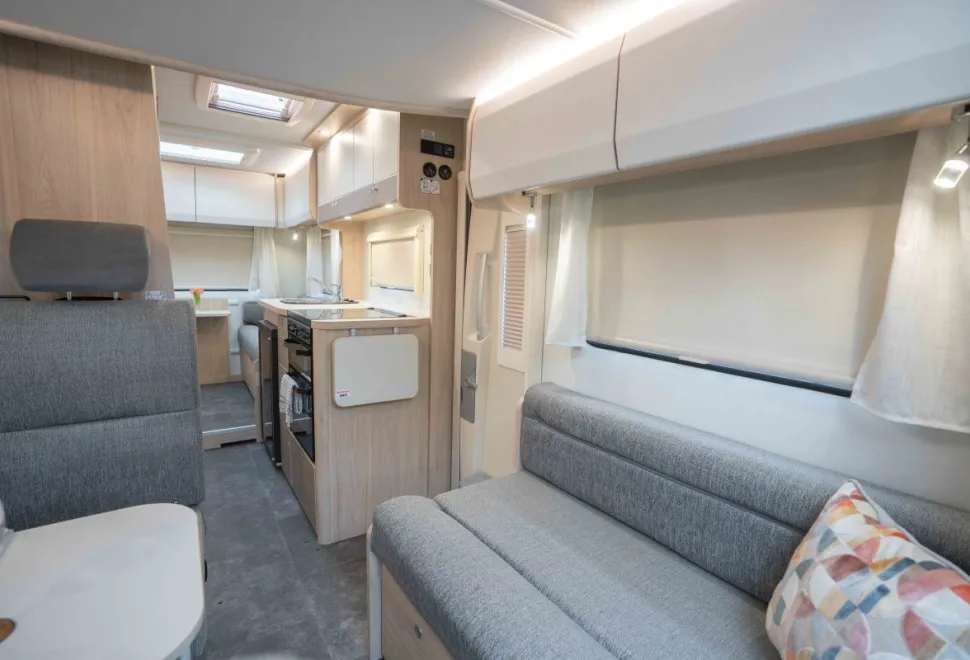 Elddis Whirlwind GT 196 140BHP 2026