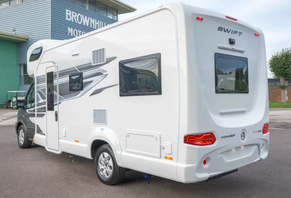 Swift Voyager 475 165BHP Auto 2026