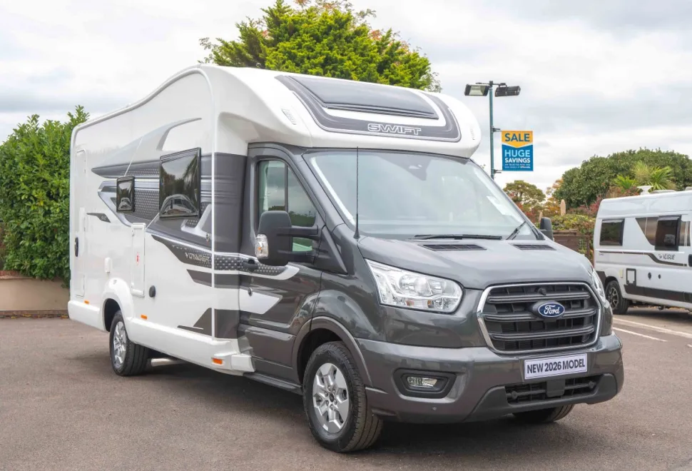 Swift Voyager 540 165BHP Auto 2026