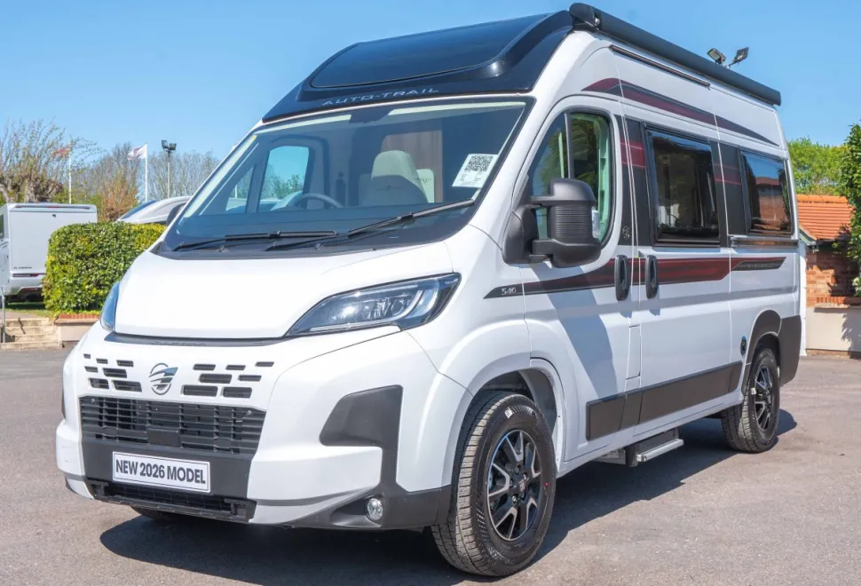 Autotrail V-Line 540 SE 140BHP 2026