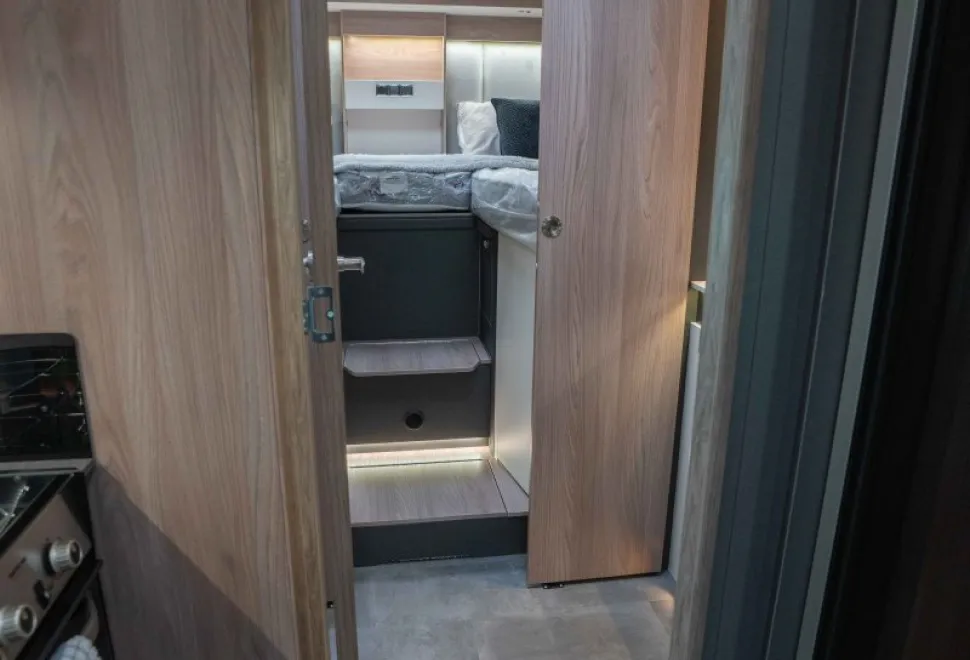 Swift Voyager 584 130BHP 2026