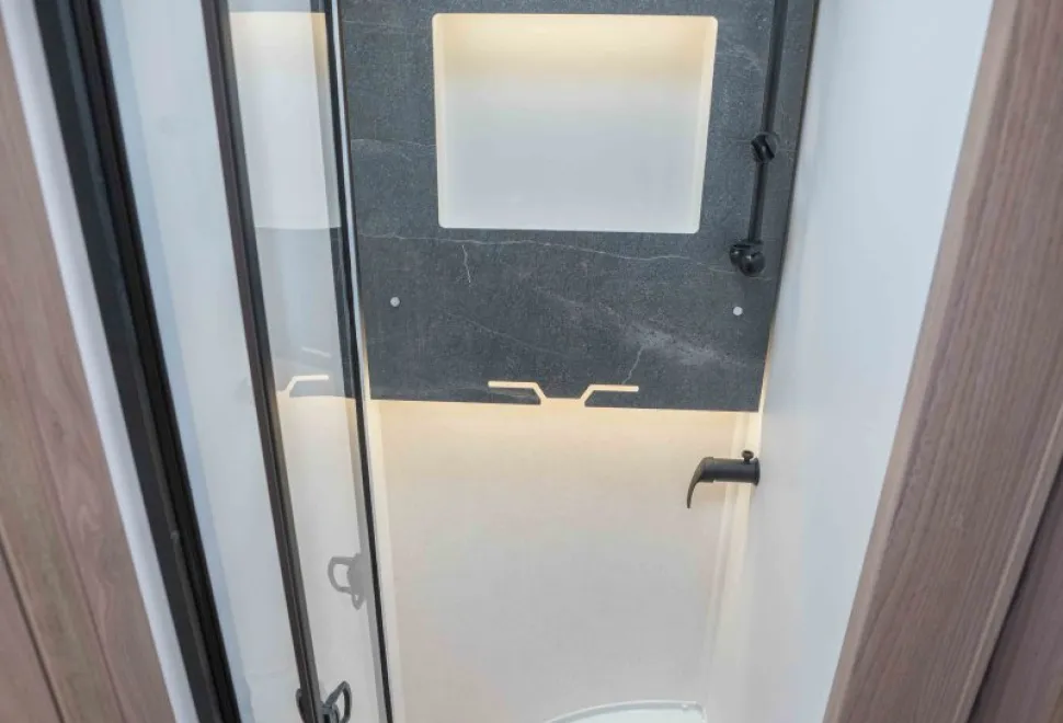 Swift Voyager 584 130BHP 2026