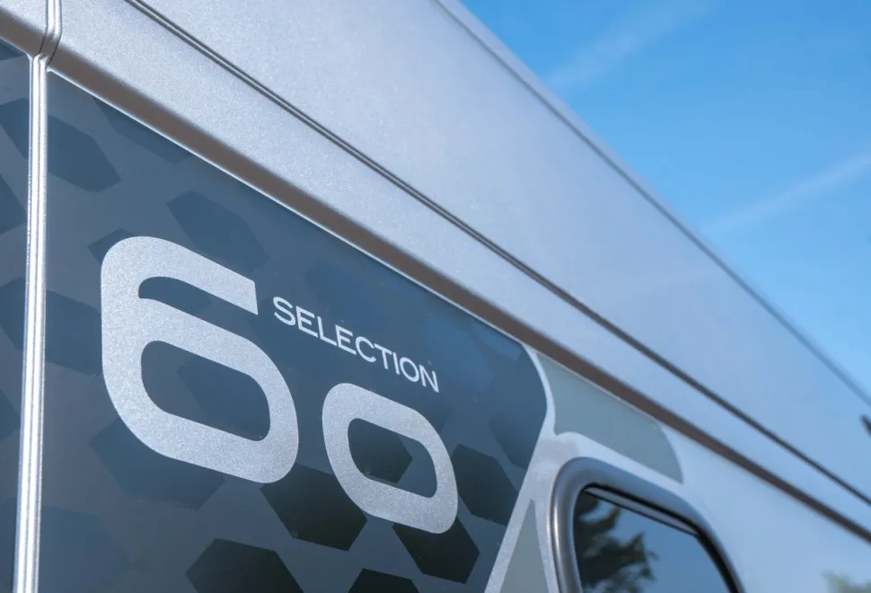 Adria Twin 640 SGX 60Y 140BHP Auto 2026